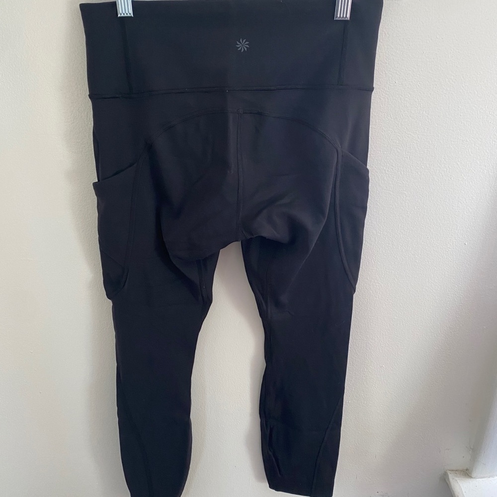 Athleta Cropped Leggings - S